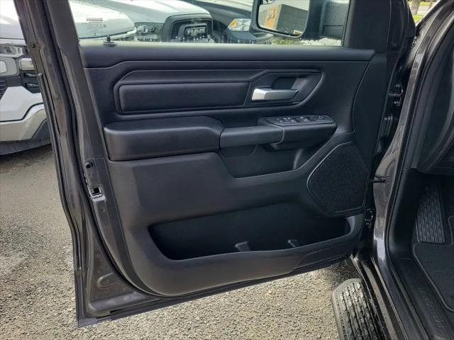 2026 Ram 1500 Express Crew Cab 4x4 57 Box