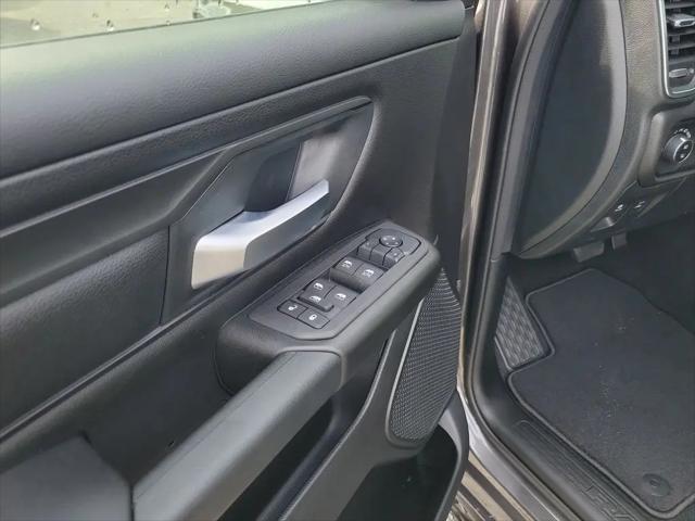 2026 Ram 1500 Express Crew Cab 4x4 57 Box