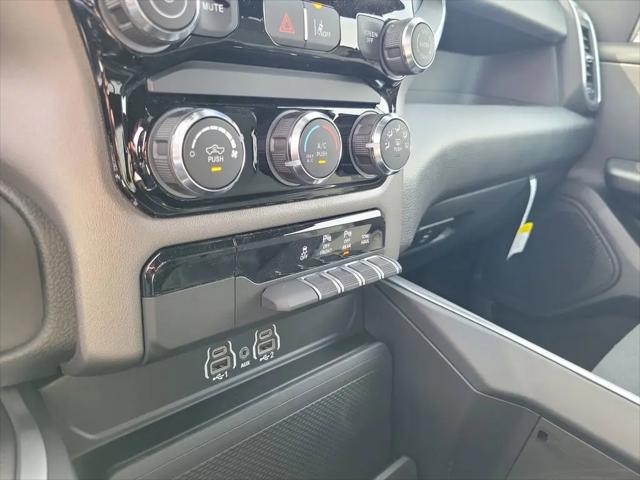 2026 Ram 1500 Express Crew Cab 4x4 57 Box