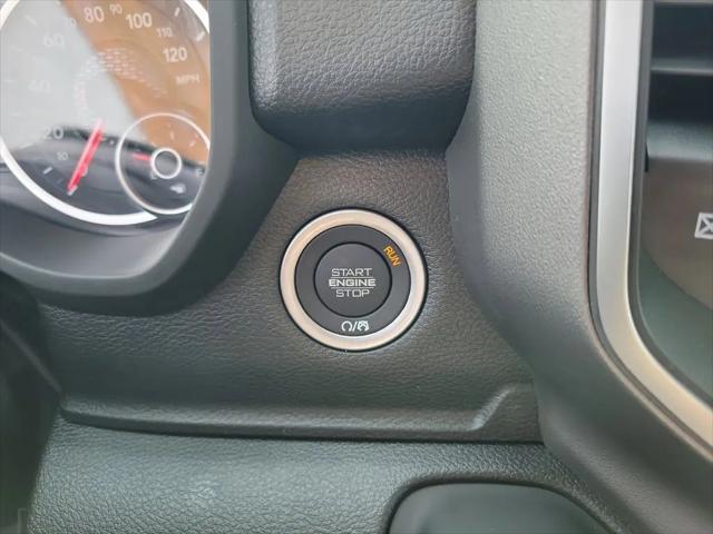 2026 Ram 1500 Express Crew Cab 4x4 57 Box
