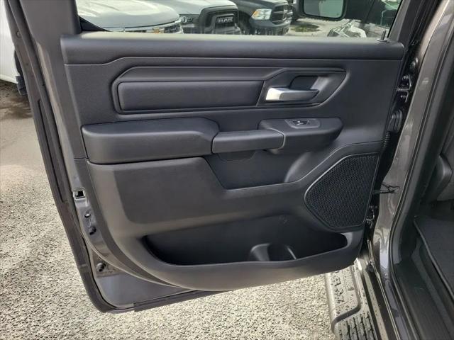 2026 Ram 1500 Express Crew Cab 4x4 57 Box