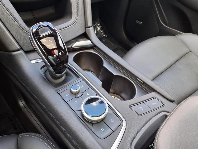 2022 Cadillac XT5 FWD Premium Luxury