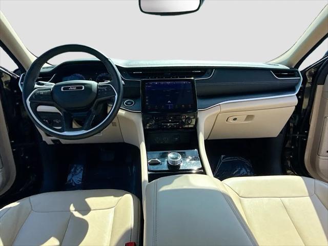 2022 Jeep Grand Cherokee L Limited 4x4