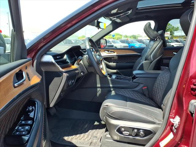 2025 Jeep Grand Cherokee L Summit Reserve 4x4