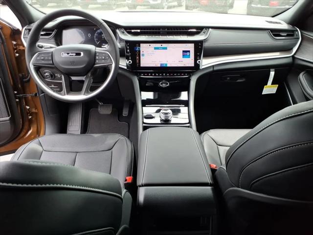 2026 Jeep Grand Cherokee Limited Reserve