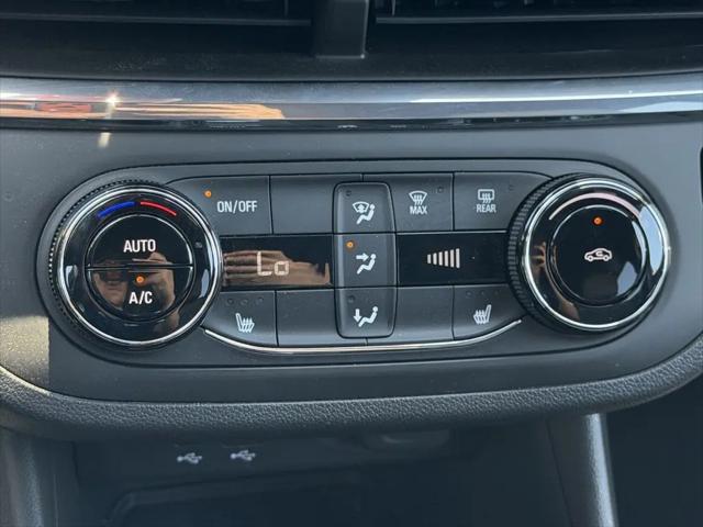 2026 Buick NV Preferred FWD
