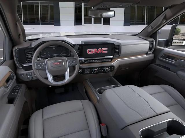 2026 GMC Sierra 2500HD Crew Cab, Standard Bed, SLT, 4WD