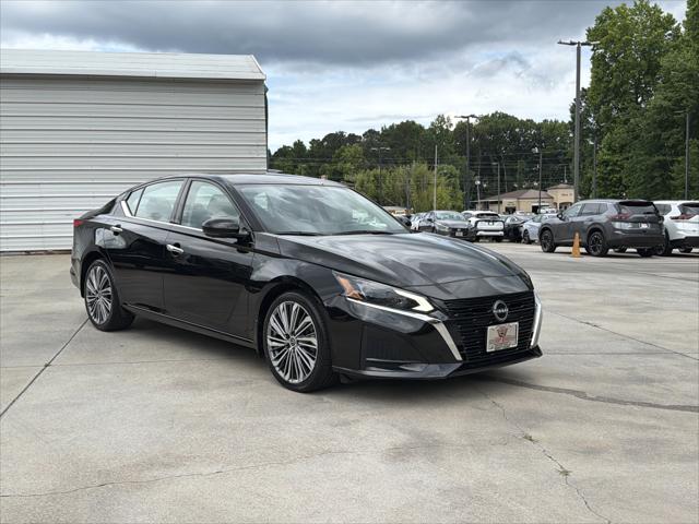 2024 Nissan Altima SL FWD