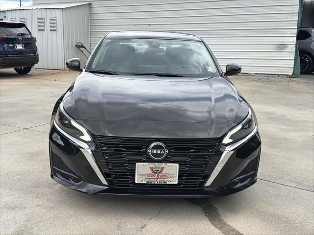 2024 Nissan Altima SL FWD