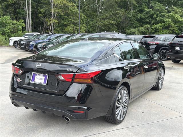 2024 Nissan Altima SL FWD