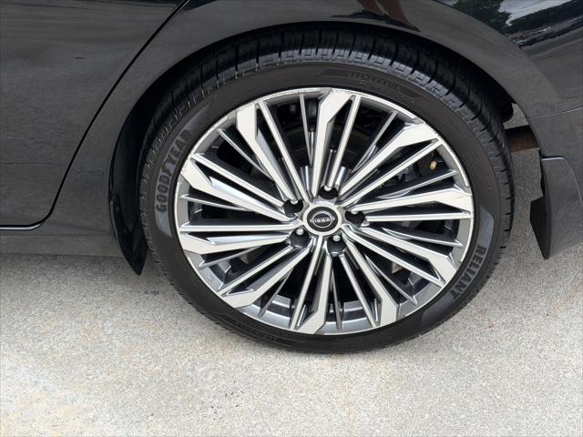 2024 Nissan Altima SL FWD