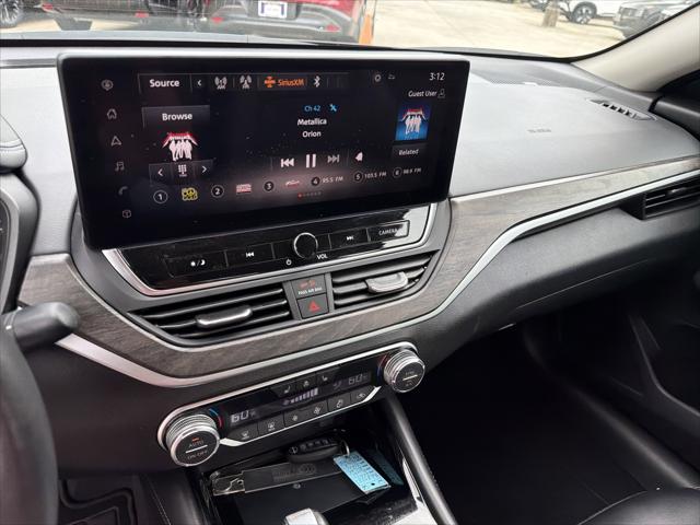 2024 Nissan Altima SL FWD