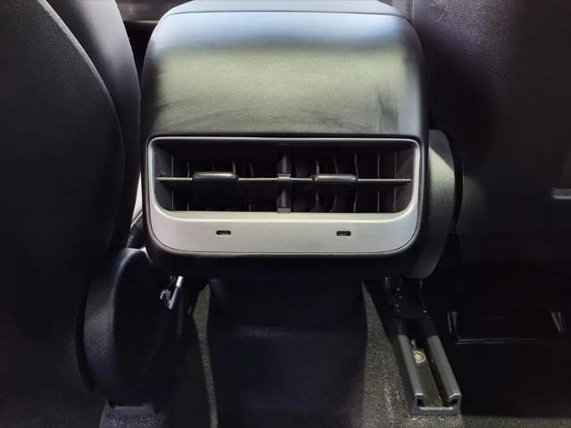 2024 Tesla Model Y Long Range Single Motor Rear-Wheel Drive