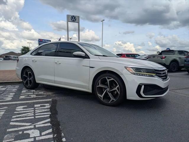 2020 Volkswagen Passat 2.0T R-Line