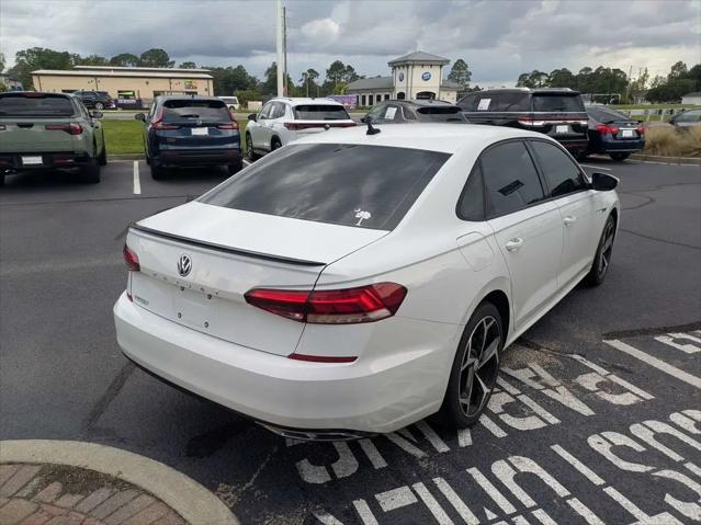 2020 Volkswagen Passat 2.0T R-Line