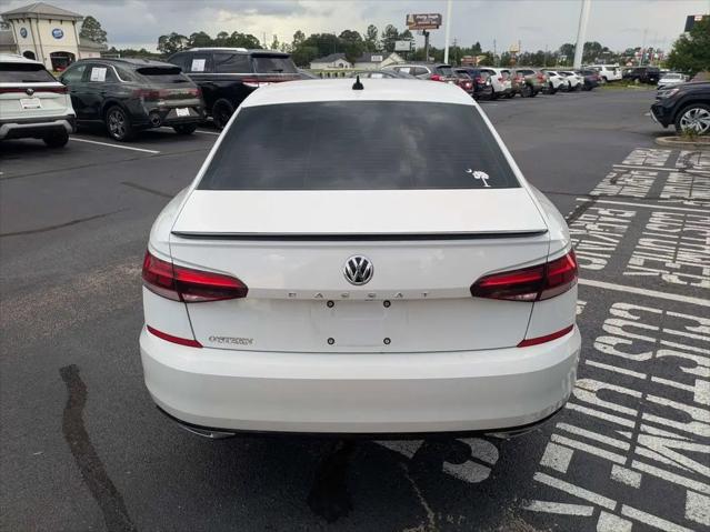2020 Volkswagen Passat 2.0T R-Line