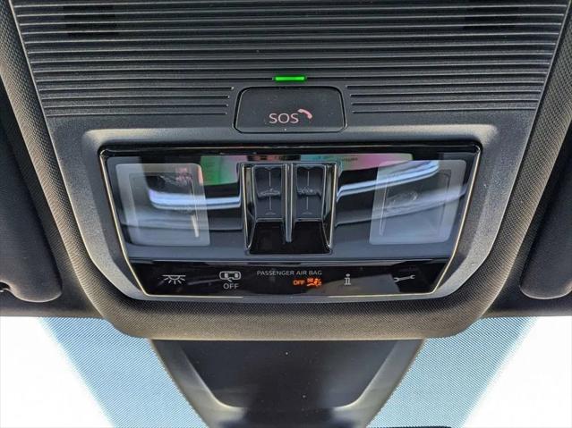 2026 Volkswagen Atlas Cross Sport SE with Technology