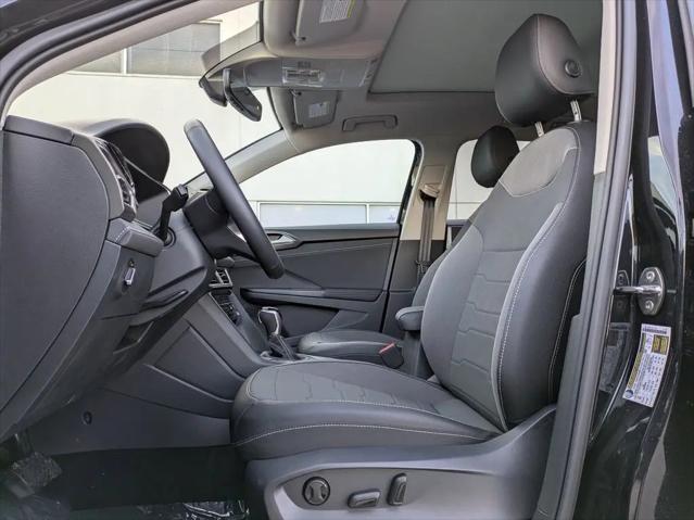 2026 Volkswagen Taos SE Black