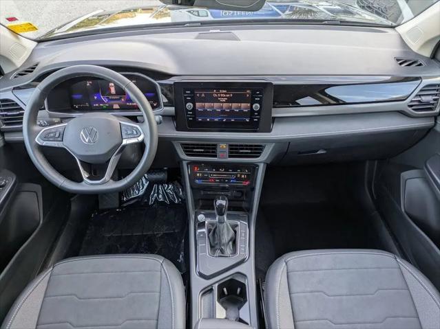 2026 Volkswagen Taos SE Black
