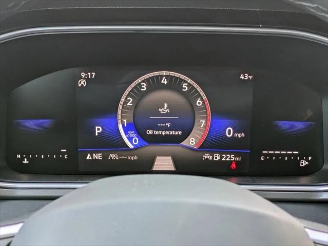 2026 Volkswagen Taos SE Black