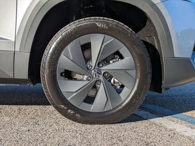 2026 Volkswagen Taos S