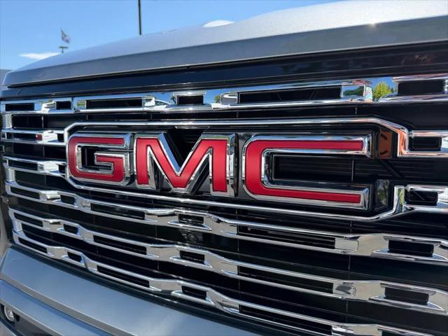 2026 GMC Canyon Denali, 4WD