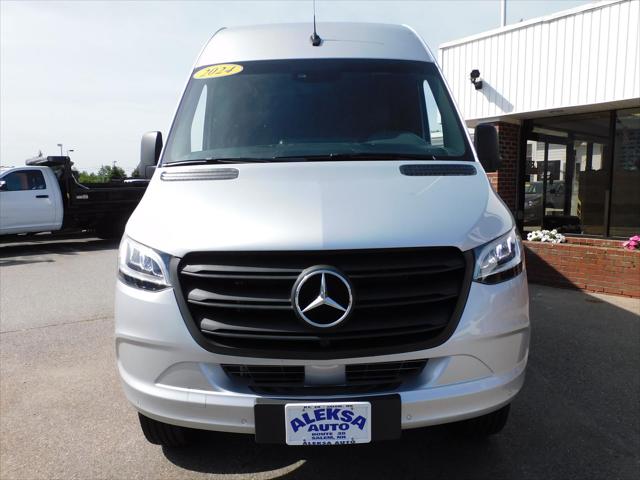 2024 Mercedes-Benz Sprinter 2500 Standard Roof 4-Cyl Diesel HO