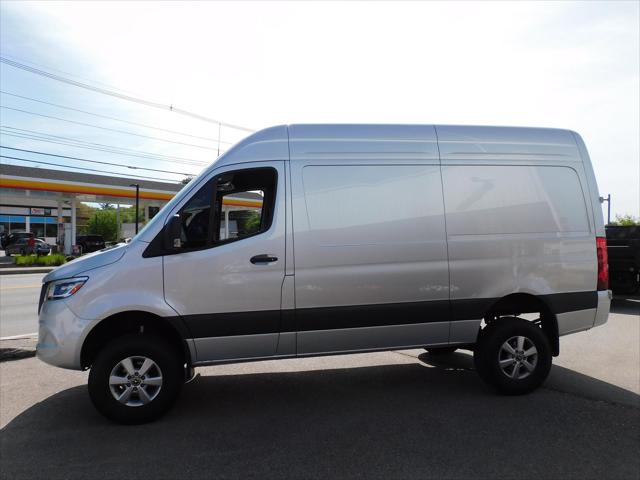 2024 Mercedes-Benz Sprinter 2500 Standard Roof 4-Cyl Diesel HO