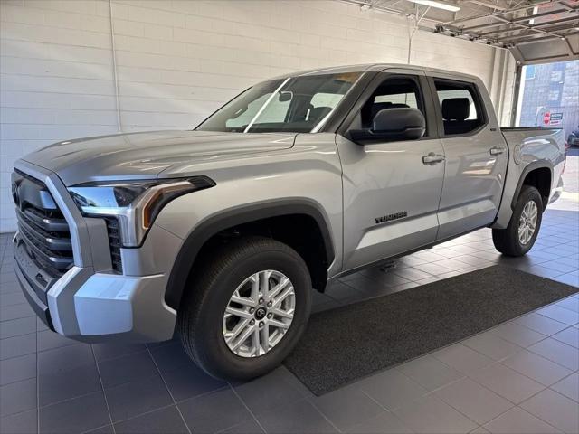 2026 Toyota Tundra SR5 CrewMax 5.5' Bed