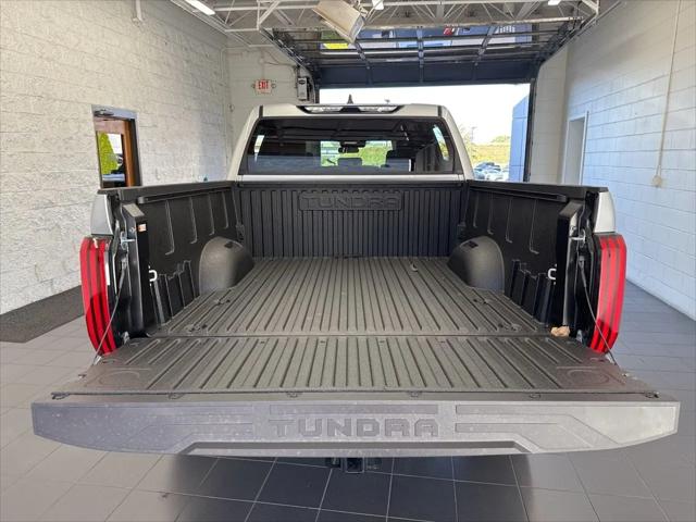 2026 Toyota Tundra SR5 CrewMax 5.5' Bed
