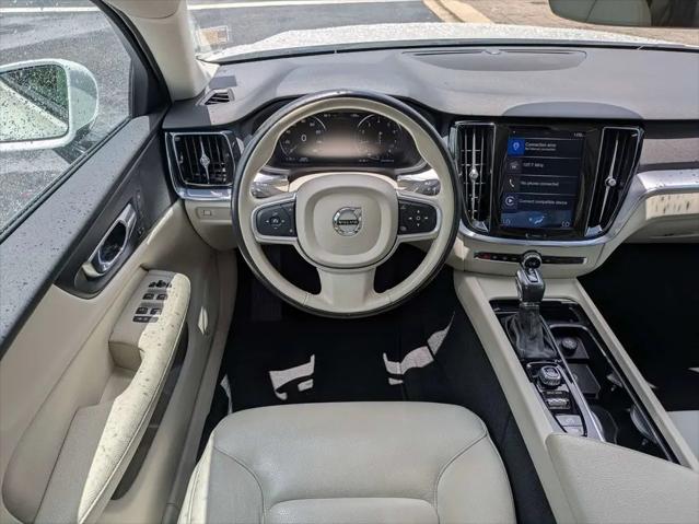 2020 Volvo S60 Momentum