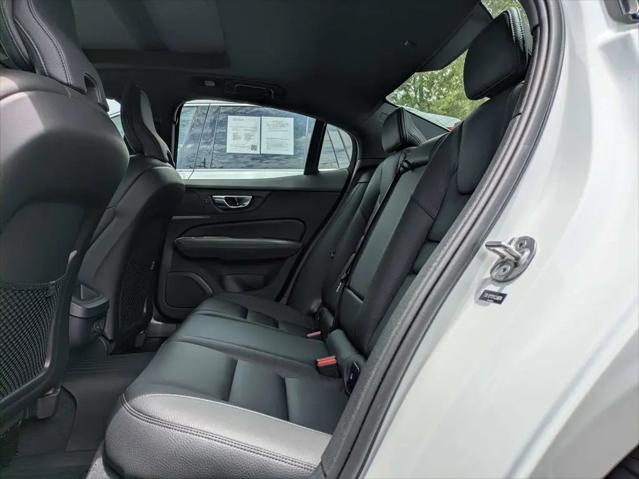 2023 Volvo S60 B5 Plus Black Edition