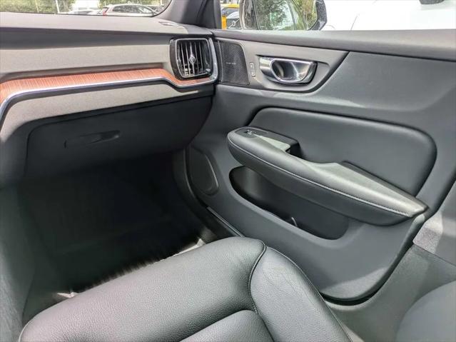 2023 Volvo S60 B5 Plus Black Edition