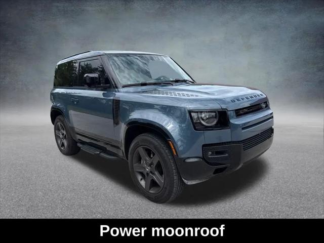 2025 Land Rover Defender 90 P400 X-Dynamic SE
