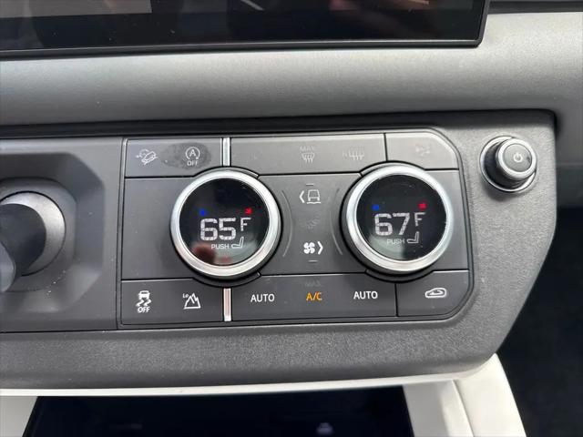 2025 Land Rover Defender 90 P400 X-Dynamic SE