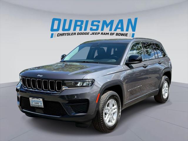 2022 Jeep Grand Cherokee Laredo 4x4
