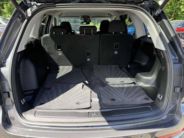 2022 Jeep Grand Cherokee Laredo 4x4