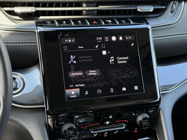 2022 Jeep Grand Cherokee Laredo 4x4
