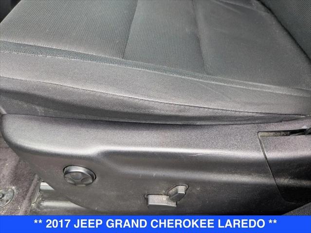 2017 Jeep Grand Cherokee Laredo 4x4
