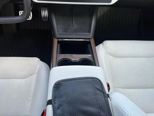 2022 Tesla Model S Dual Motor All-Wheel Drive