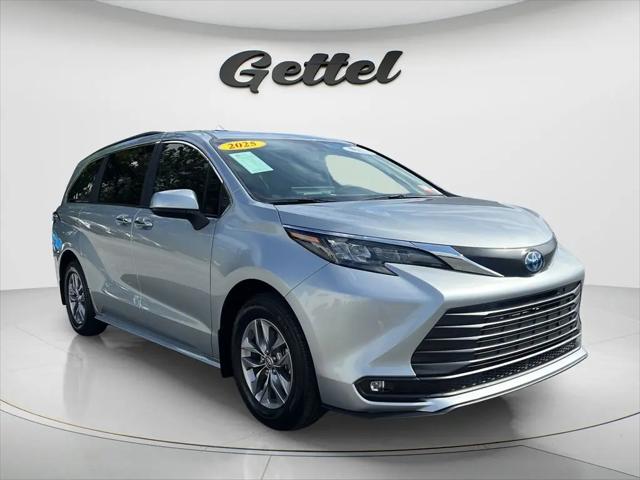 2025 Toyota Sienna XLE