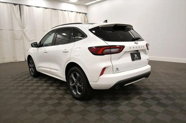 2024 Ford Escape ST-Line Select