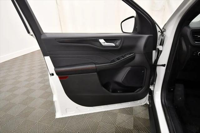 2024 Ford Escape ST-Line Select