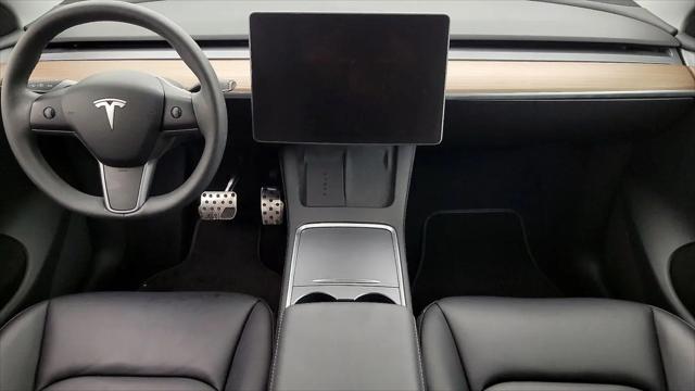 2025 Tesla Model Y Long Range Dual Motor All-Wheel Drive