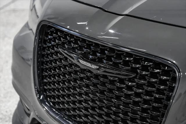 2017 Chrysler 300 300S