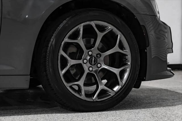 2017 Chrysler 300 300S