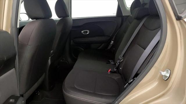 2015 Kia Soul Base
