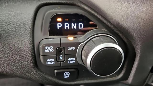 2025 Ram 1500 Big Horn Crew Cab 4x4 5'7" Box