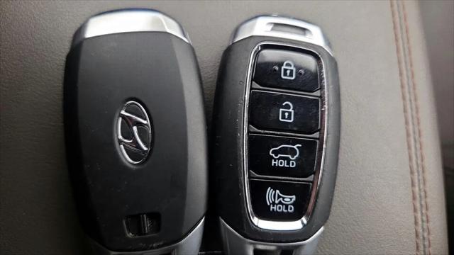 2020 Hyundai Santa Fe Limited 2.0T