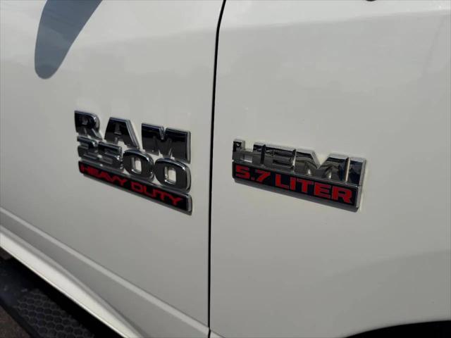 2017 Ram 2500 Tradesman Crew Cab 4x4 8' Box